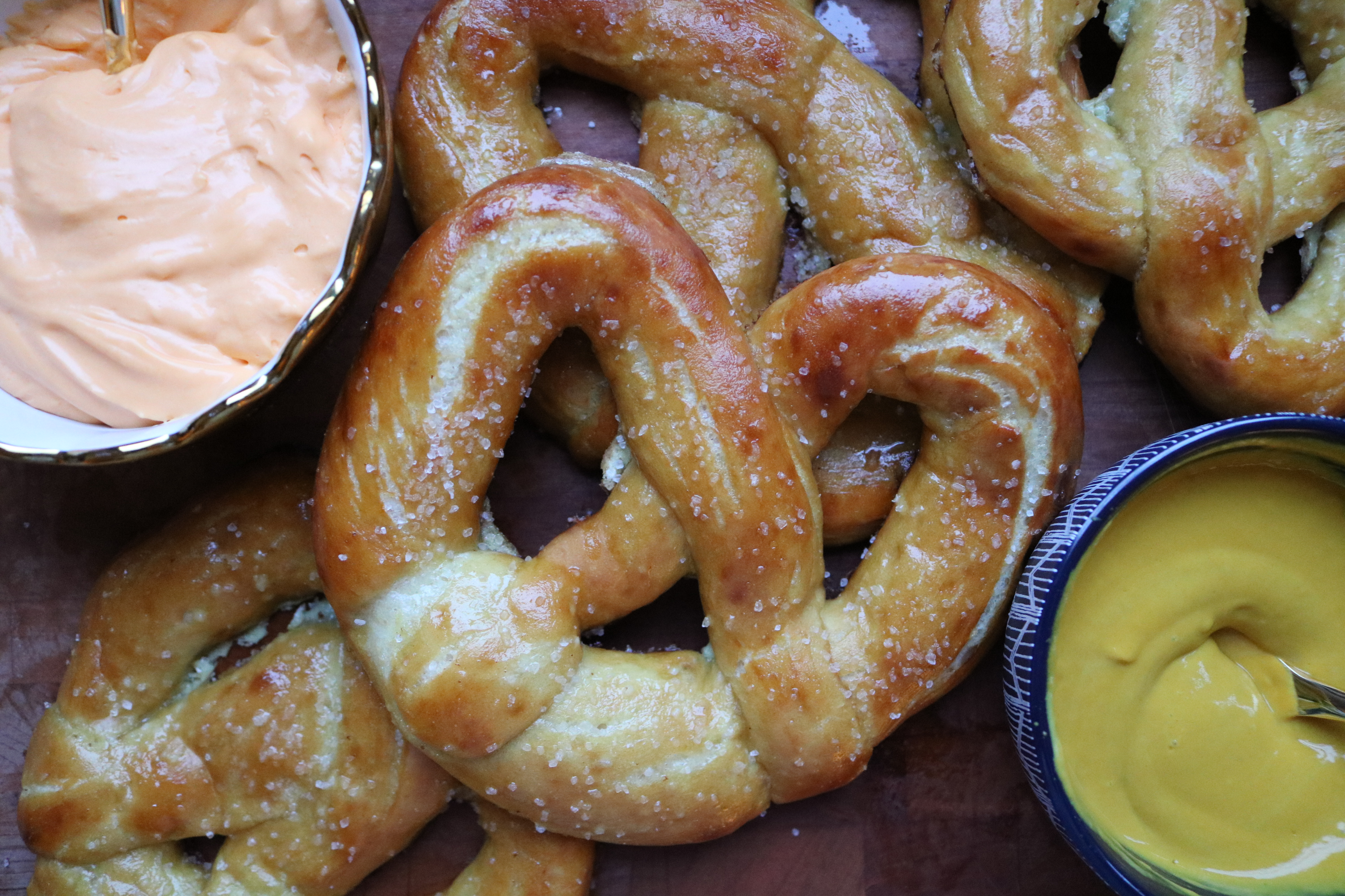 homemade soft pretzels