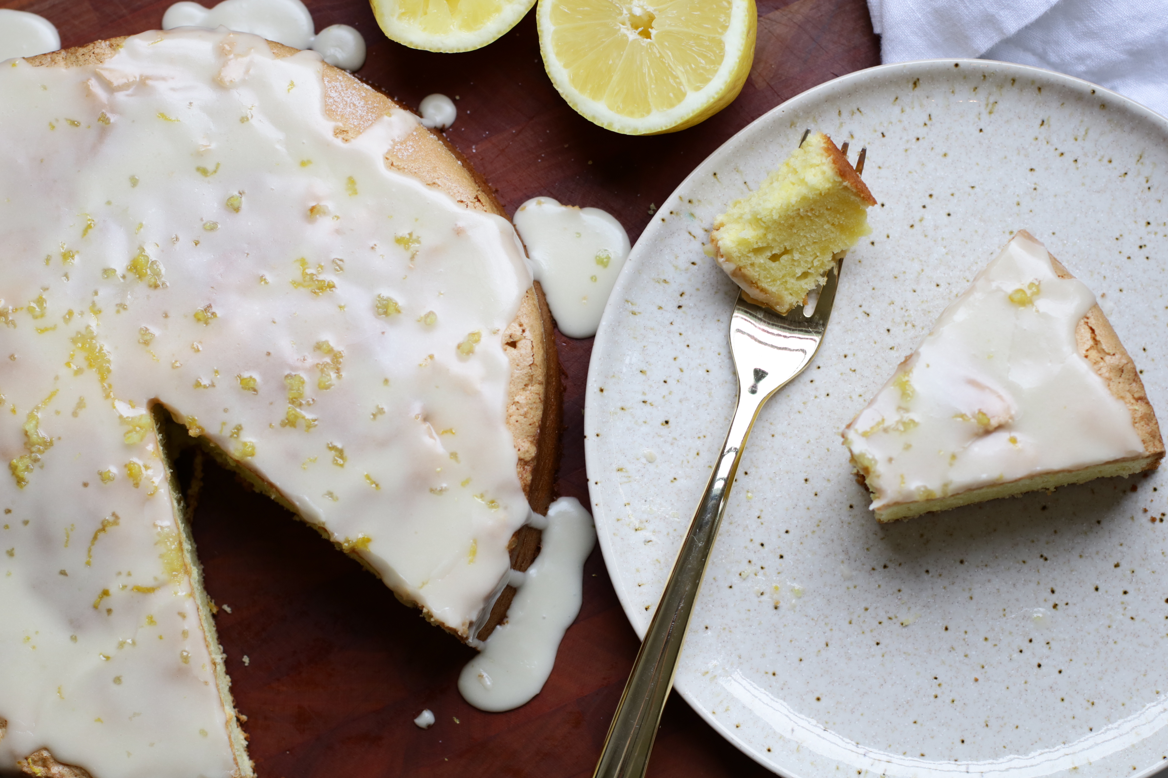 lemon olive oil cake with lemon glaze