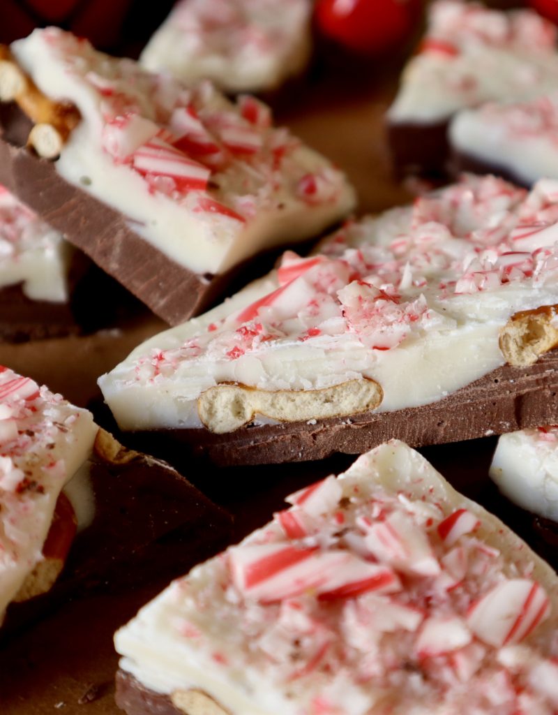 Peppermint Pretzel Bark Recipe