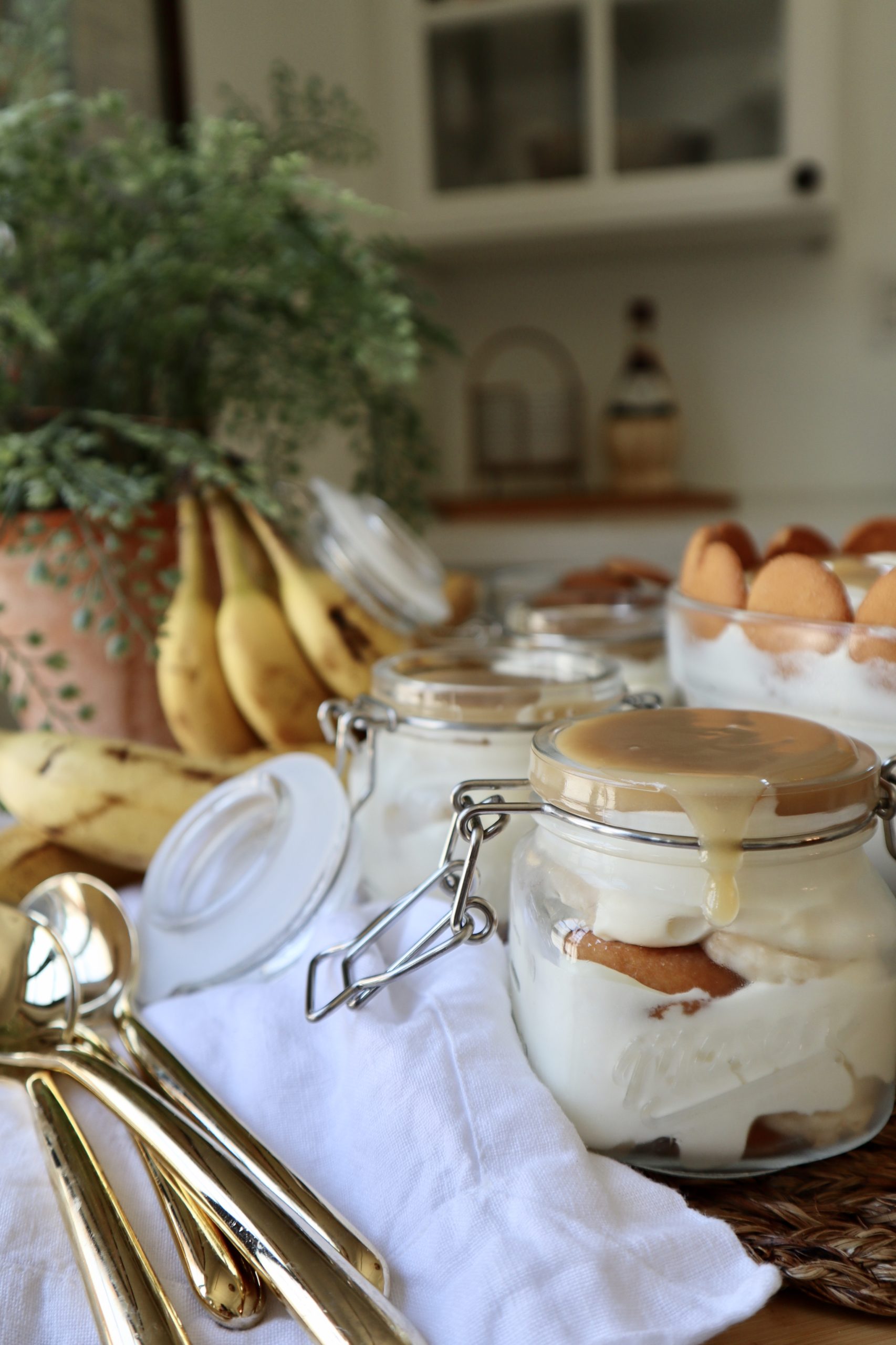 banana pudding with salted caramel sauce