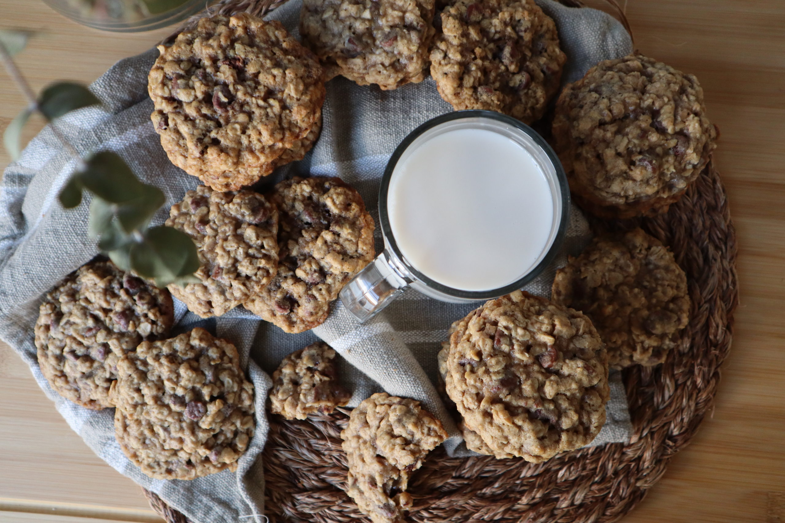 oatmeal chocolate chip cookies