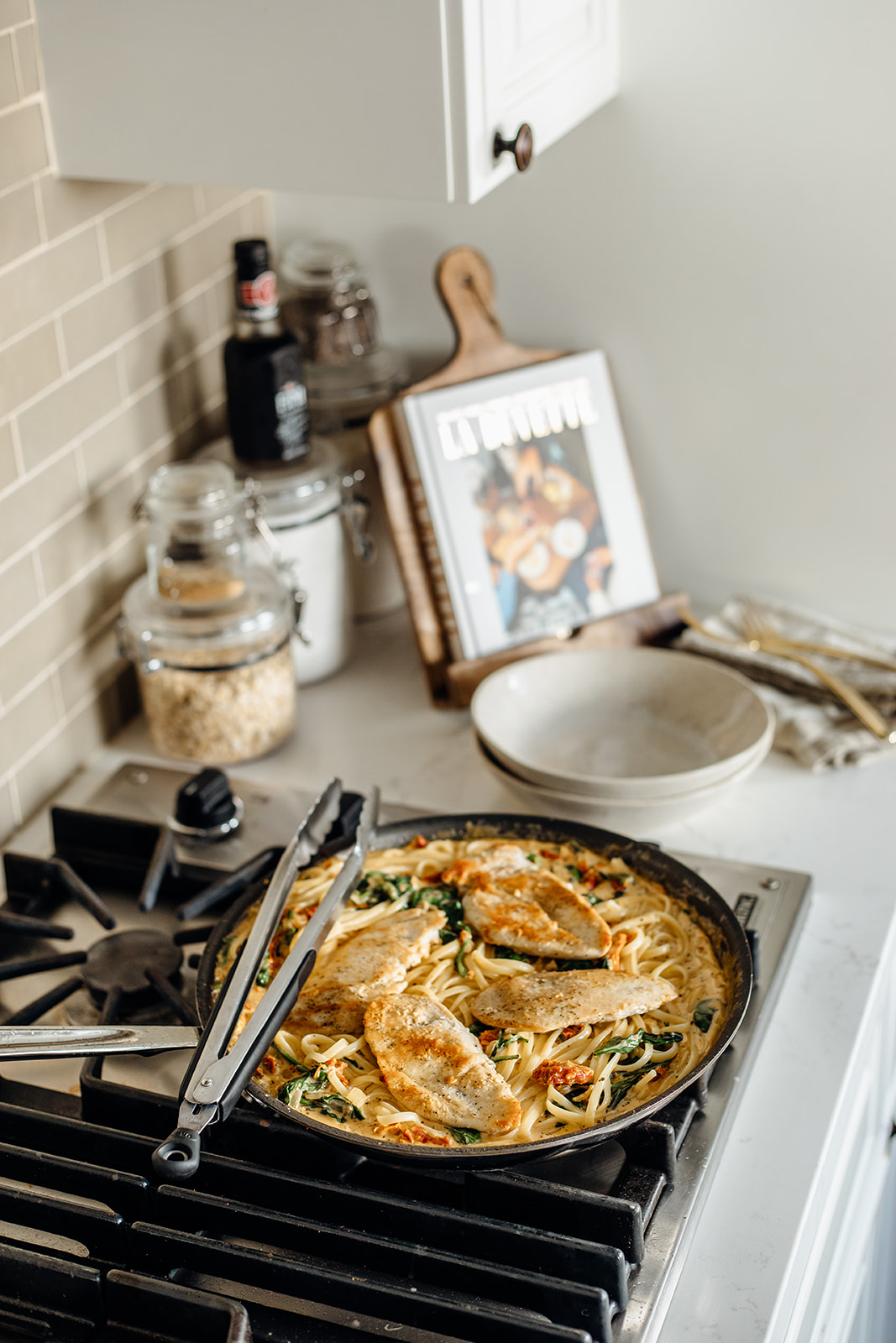 creamy tuscan chicken pasta