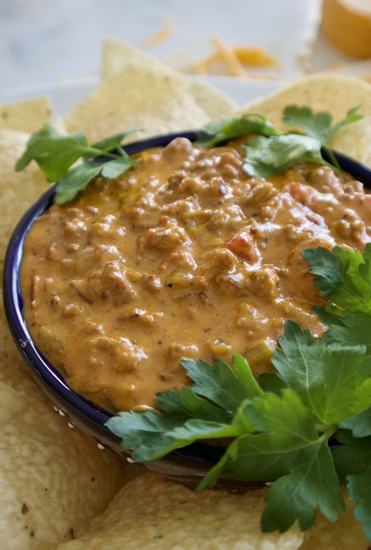 easy beef queso dip